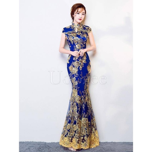 uoozee Dresses & Skirts - 🆕 Uoozee - Blue Lace Embroidered Mermaid Gown
